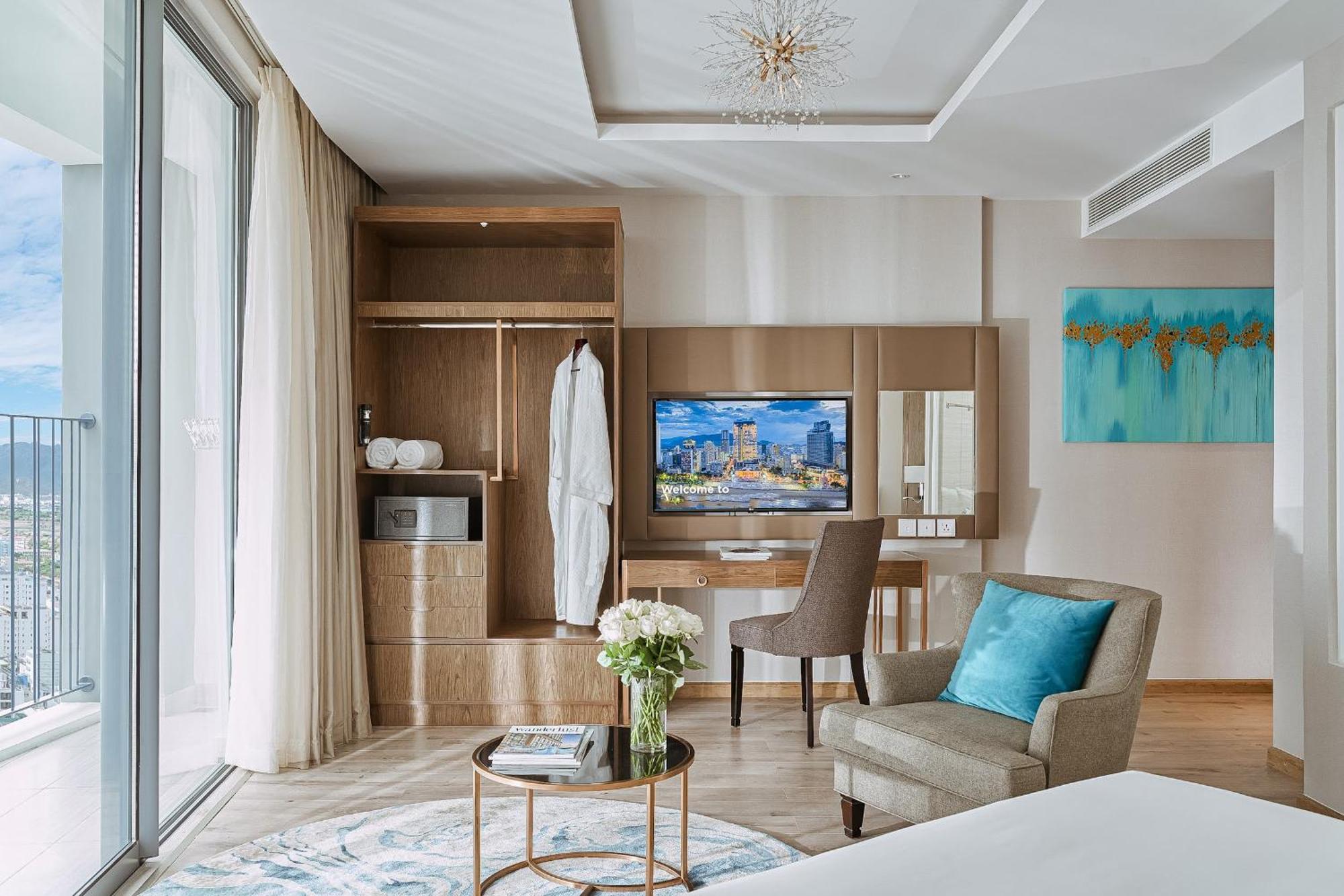 Coastal Panorama Oceanfront Suites Nha Trang Eksteriør billede