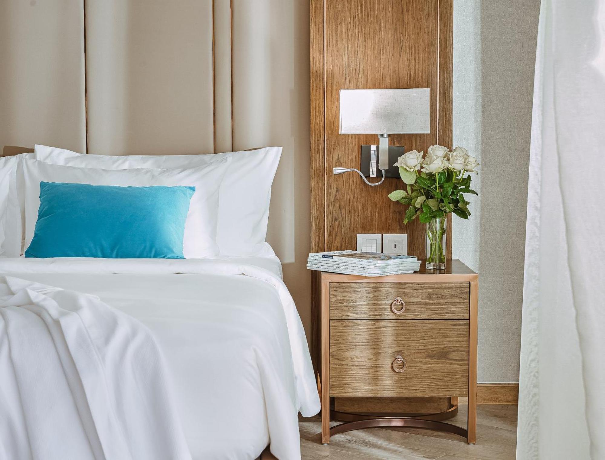 Coastal Panorama Oceanfront Suites Nha Trang Eksteriør billede