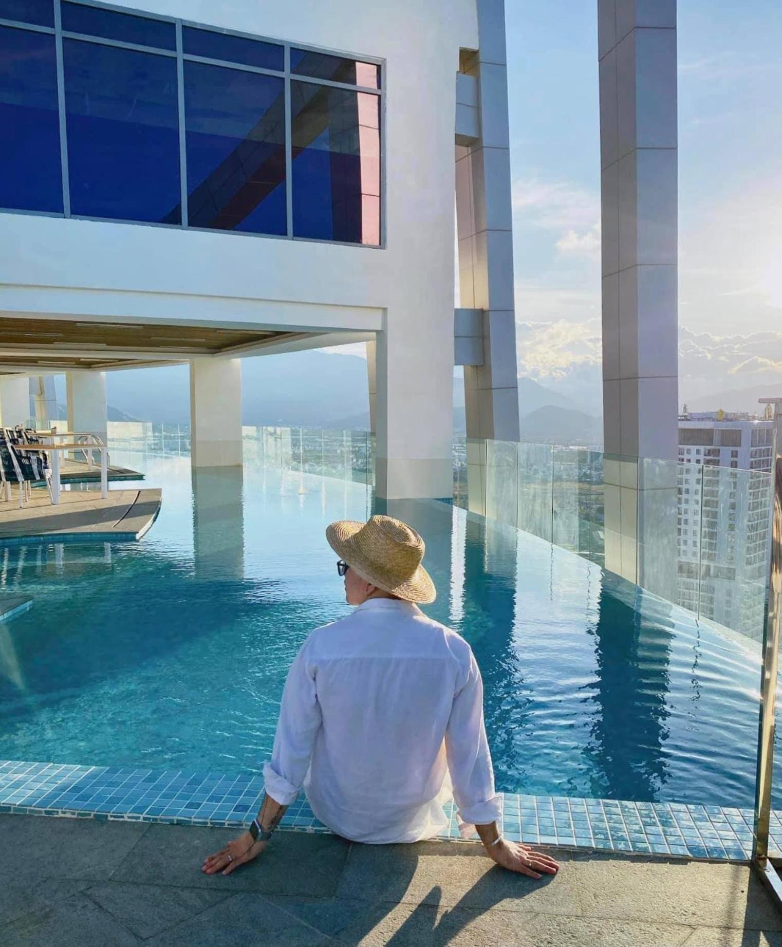 Coastal Panorama Oceanfront Suites Nha Trang Eksteriør billede